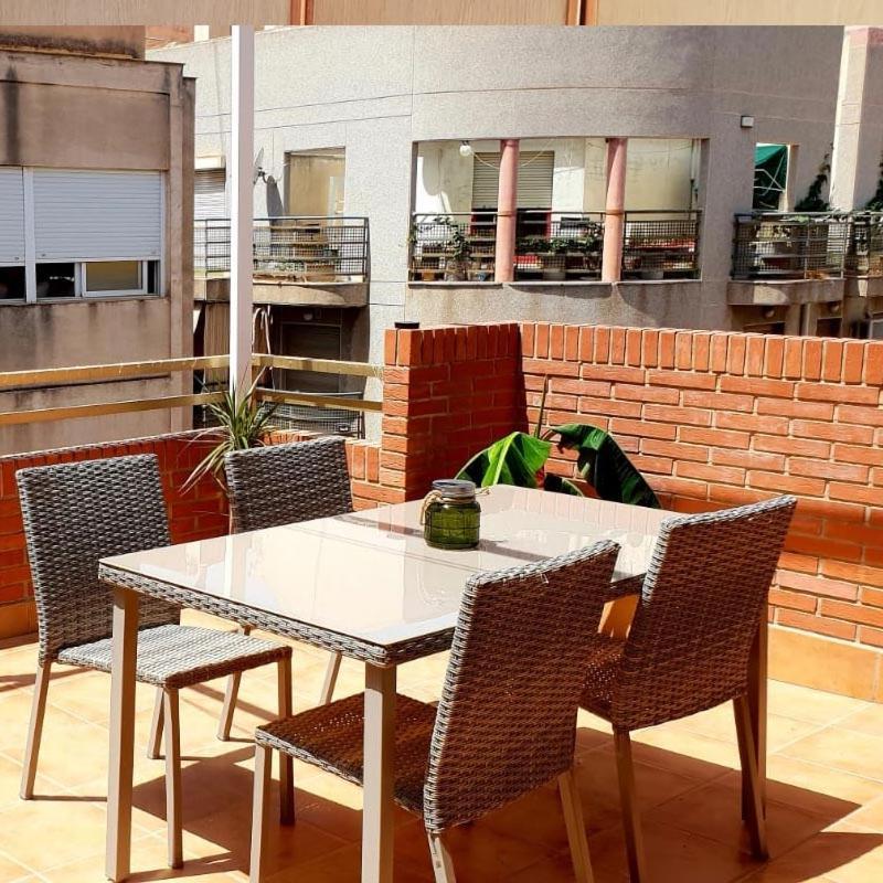 Redbrick Residence Аліканте Екстер'єр фото